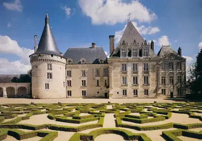 Château d'Azay-le-Ferron من عصر النهضة