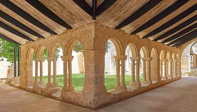دير Cordeliers في Saint-Émilion