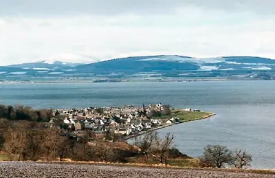 بلدة Cromarty وخليج Cromarty Firth