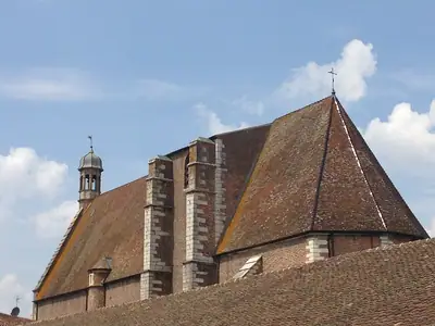 كنيسة Saint-André-et-Saint-Vincent-de-Paul في Châtillon-sur-Chalaronne