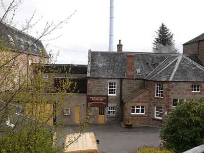 مصنع تقطير Glenmorangie في Tain