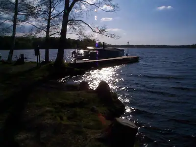 منظر على بحيرة Helgasjön