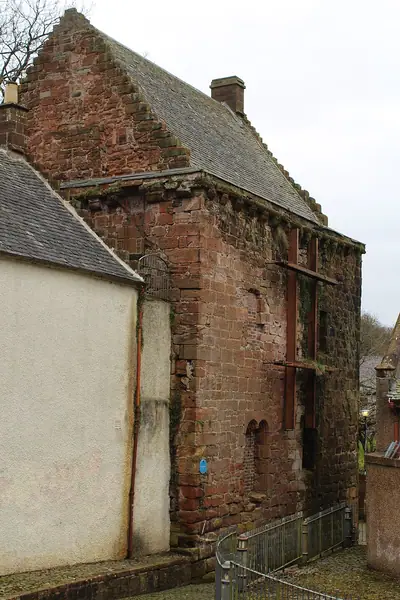 قلعة Mauchline، المعروفة أيضًا باسم Abbot Hunter's Tower