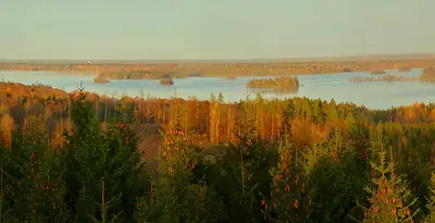 بانوراما لبحيرة Åsnen