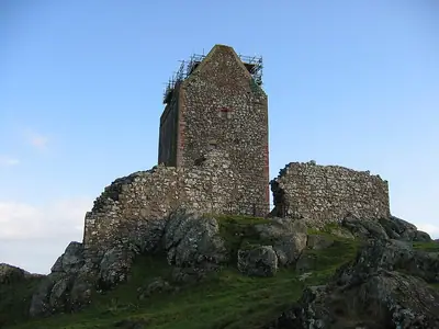 الجانب الغربي من Smailholm Tower