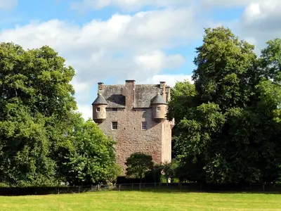 Spedlins Tower، برج سكني مصنّف من الفئة A قرب Lockerbie في Dumfriesshire